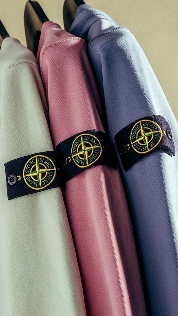 2 x 1 : Felpa Zip Stone Island Cappuccio